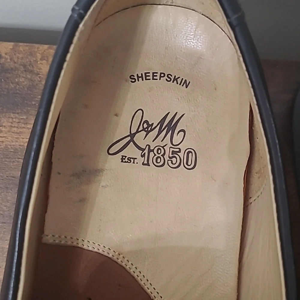 Johnston & Murphy Black Sheepskin Leather Slip-On Penny Loafers size 11.5